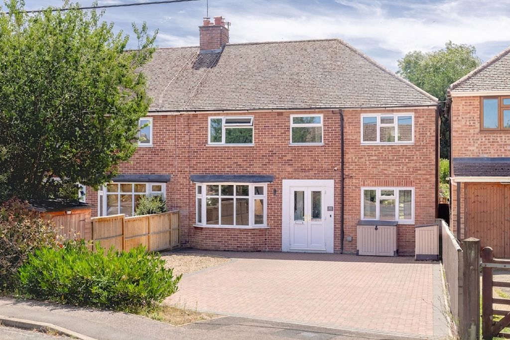 Property photo 1 of 23