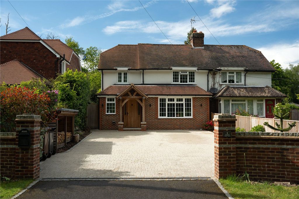 Property photo 1 of 19 Picture No. 01