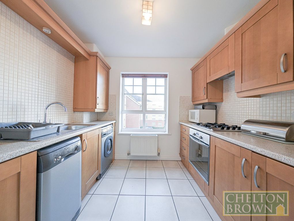 Property photo 2 of 15 Kitchen