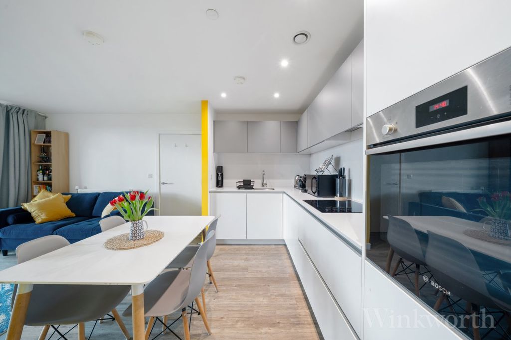 Property photo 2 of 13 Picture No. 04