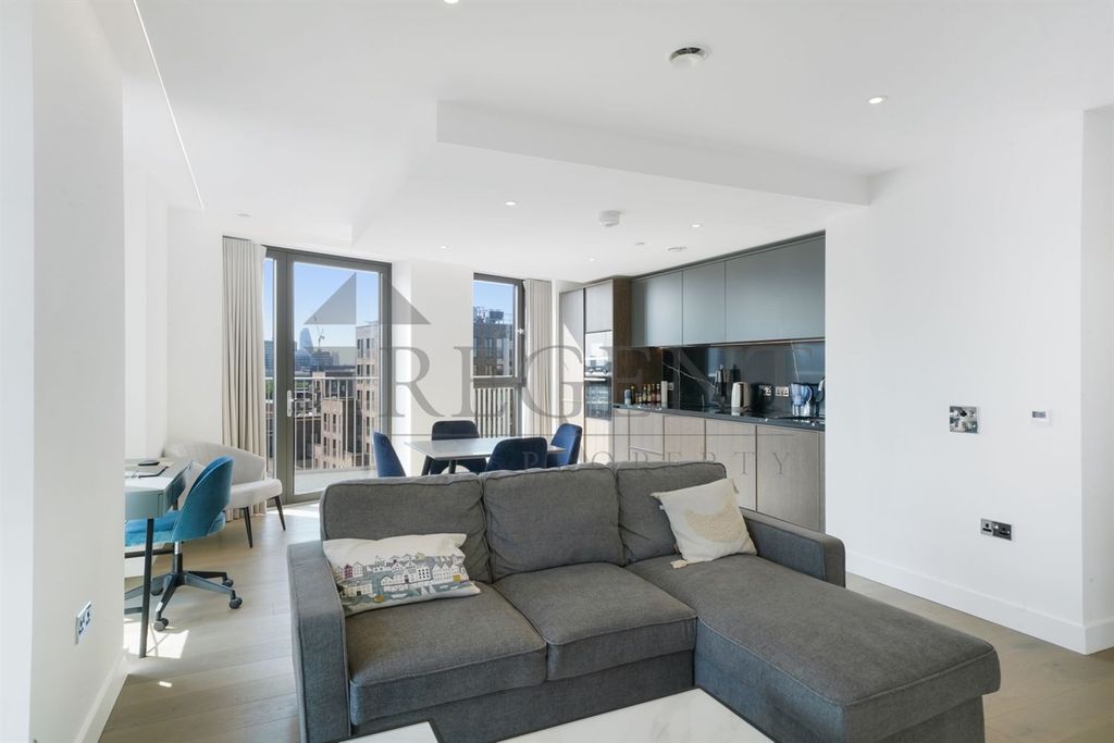 Property photo 2 of 16 Open Plan