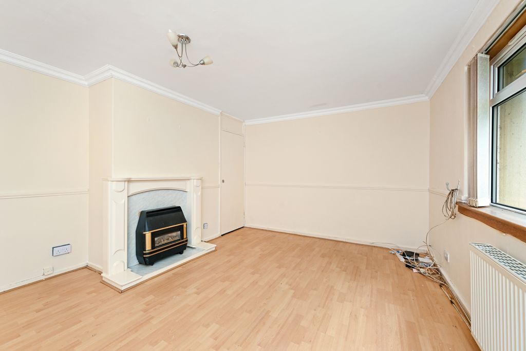Property photo 3 of 18 Property Image 3