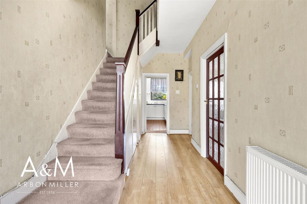 Property photo 3 of 27 4D4A3213.Jpg