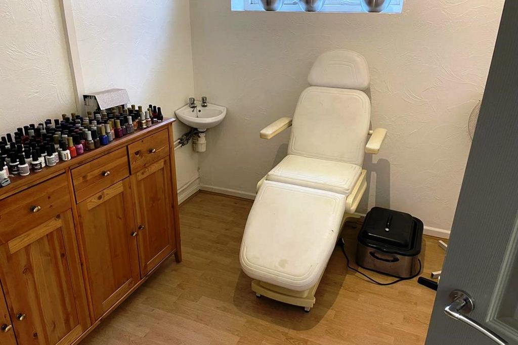 Property photo 3 of 5