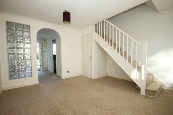 Property photo 3 of 9