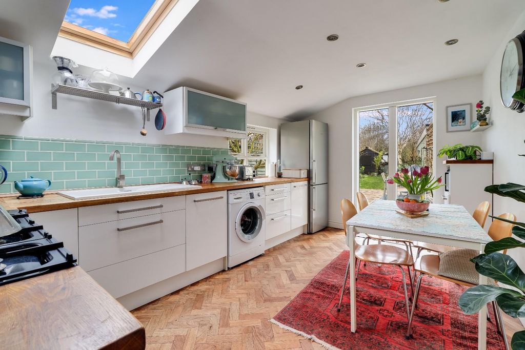 Property photo 2 of 27 Img (16).Jpg