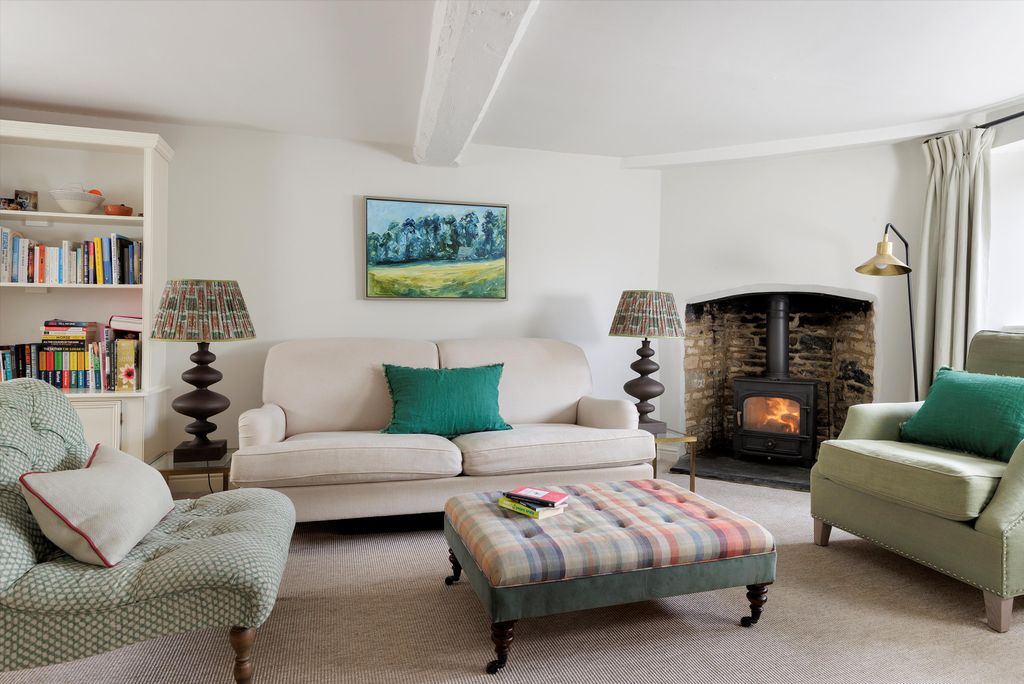 Property photo 3 of 31 Image