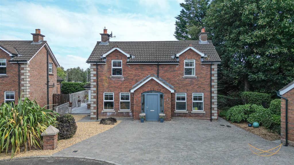Property photo 1 of 61 Dhp-10.Jpg