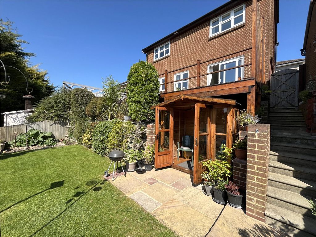 Property photo 1 of 17 Picture No. 08