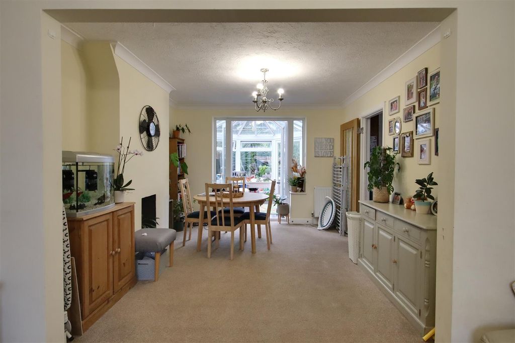 Property photo 3 of 14 Img_1397-Img_1399.Jpg