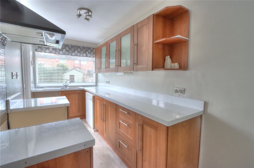 Property photo 2 of 11 Picture No. 05