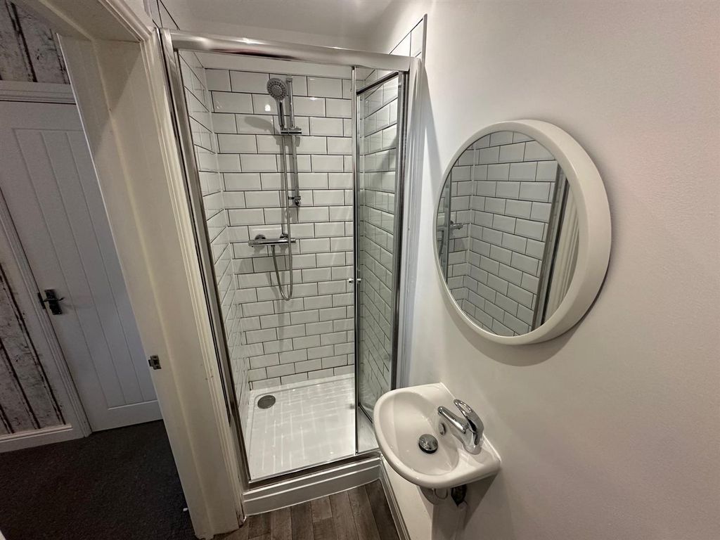 Property photo 3 of 5 En-Suite (2).Jpg