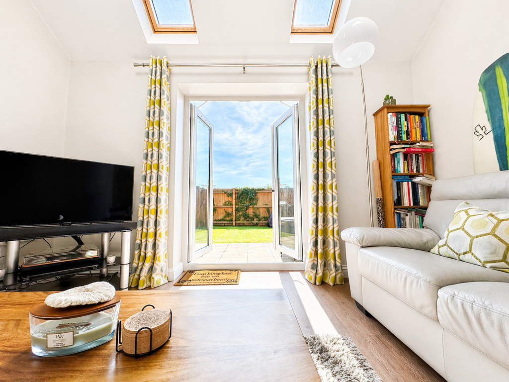 Property photo 2 of 15 Da402E89-05B1-4104-Aec8-D01C58E5893C