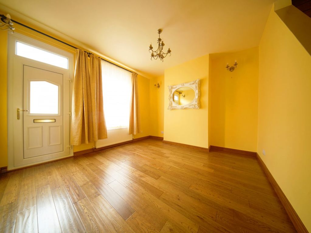 Property photo 2 of 40