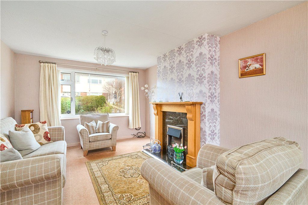 Property photo 2 of 15 Sitting Room