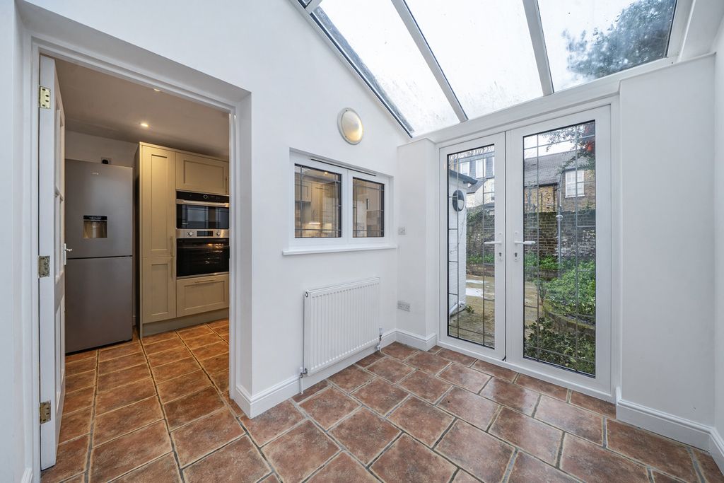 Property photo 3 of 13