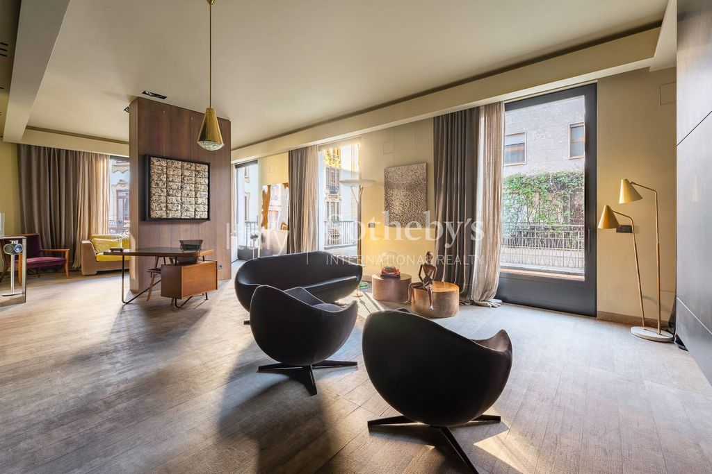 Property photo 3 of 38