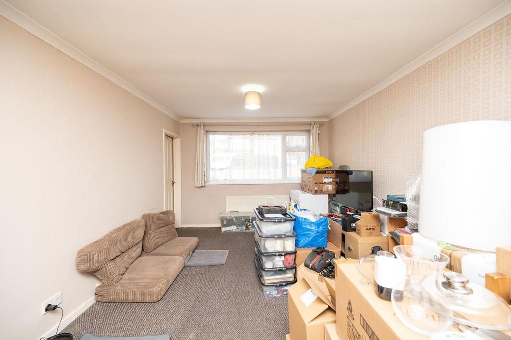 Property photo 3 of 15 Westheathrd-6.Jpg
