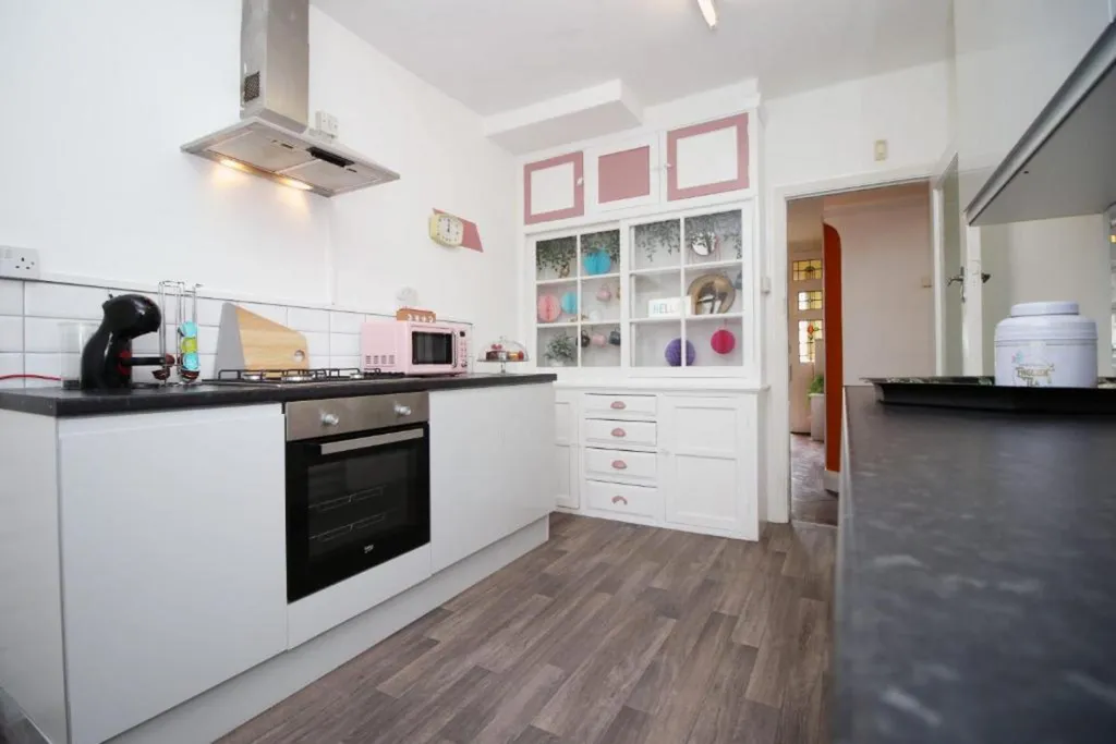 House in Cardiff, Penylan - View 3