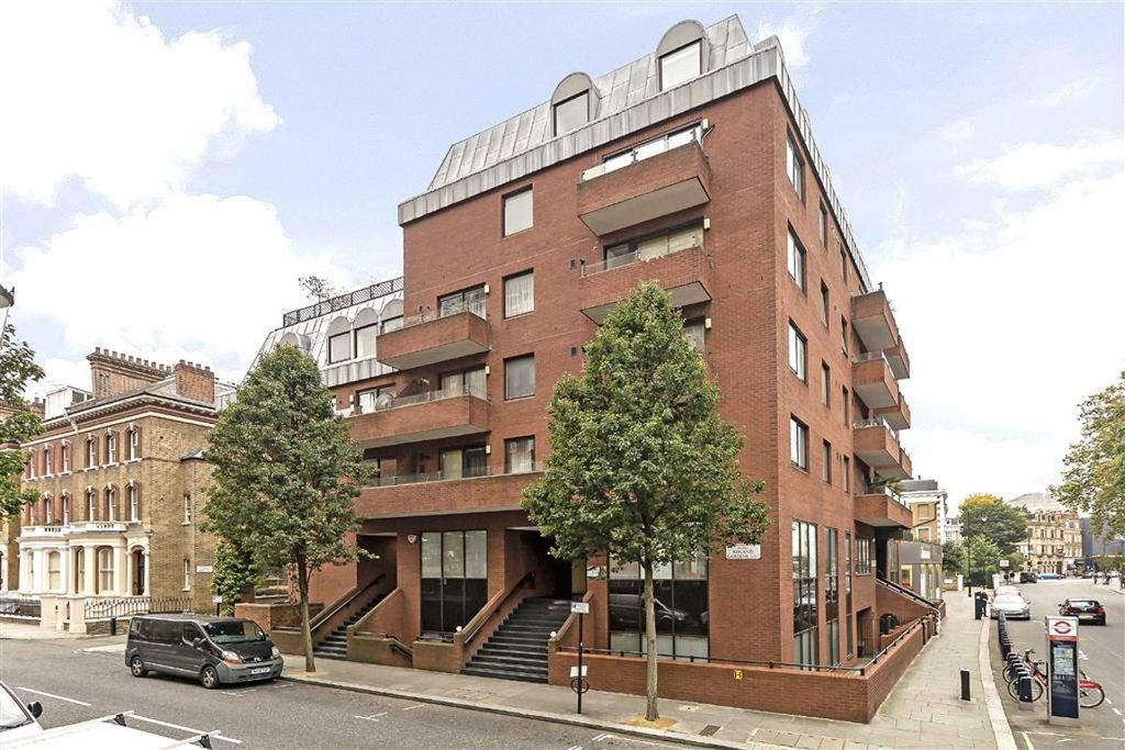 Property photo 1 of 8