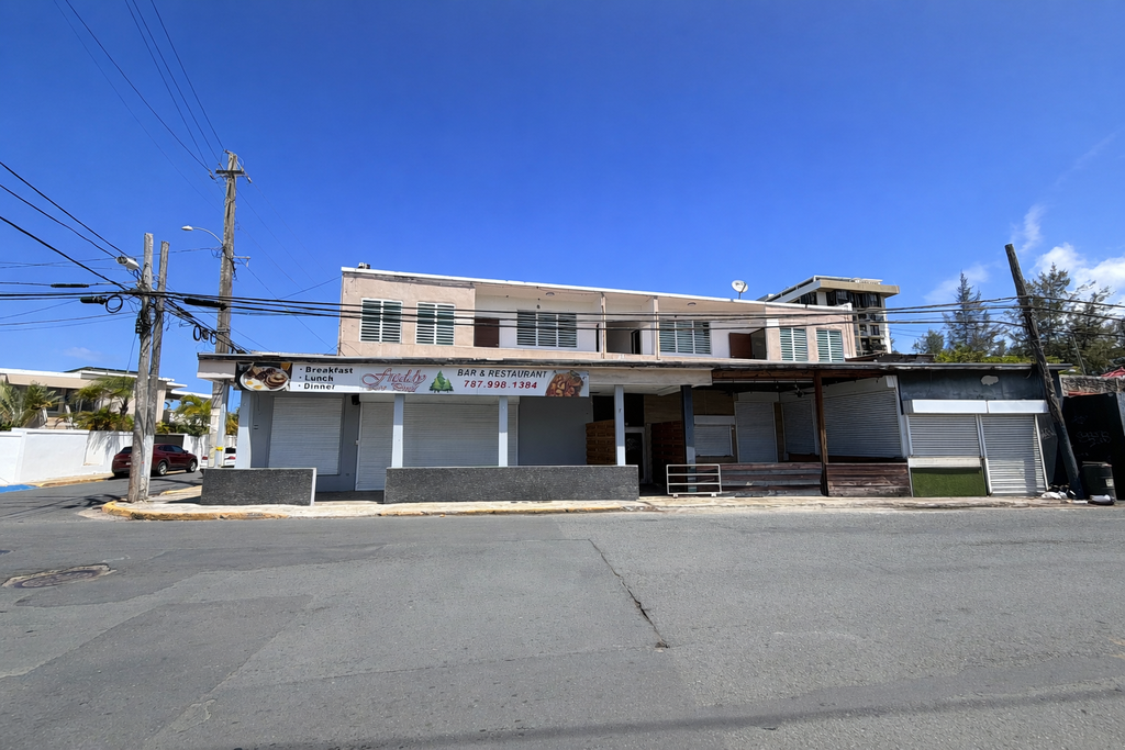 Property photo 1 of 17