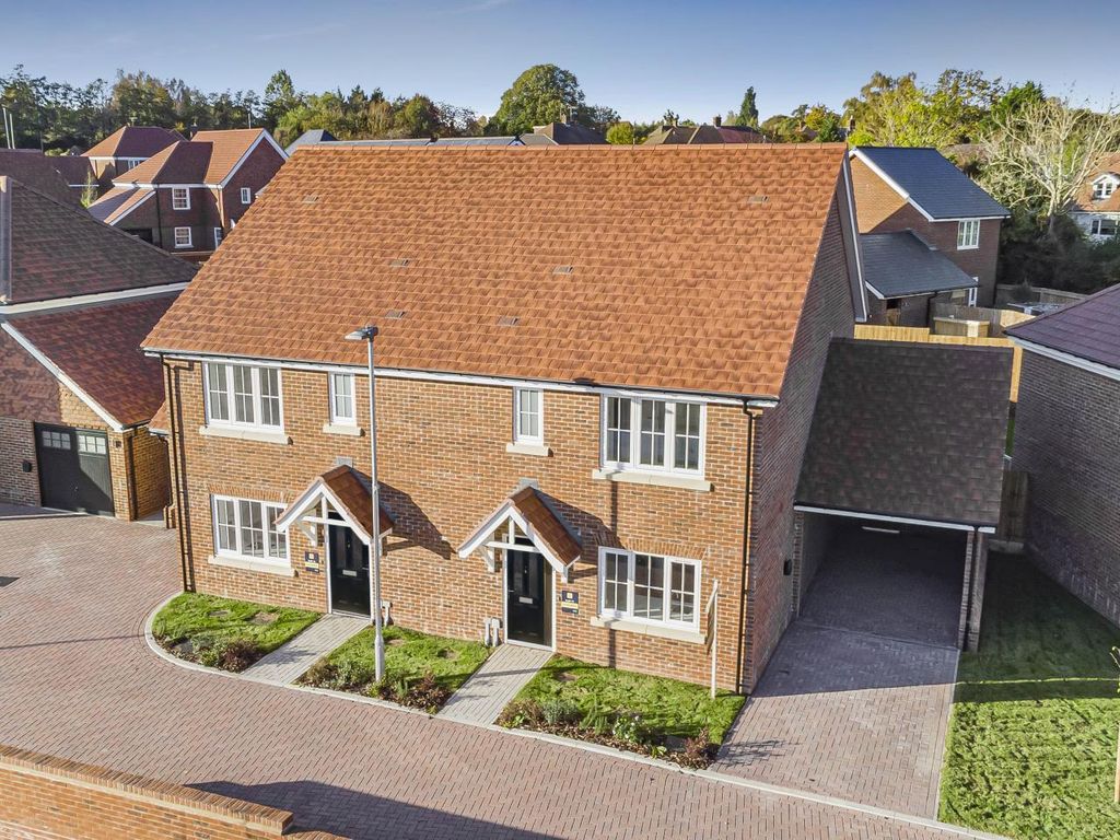 Property photo 1 of 9 The Lewis, Number 35