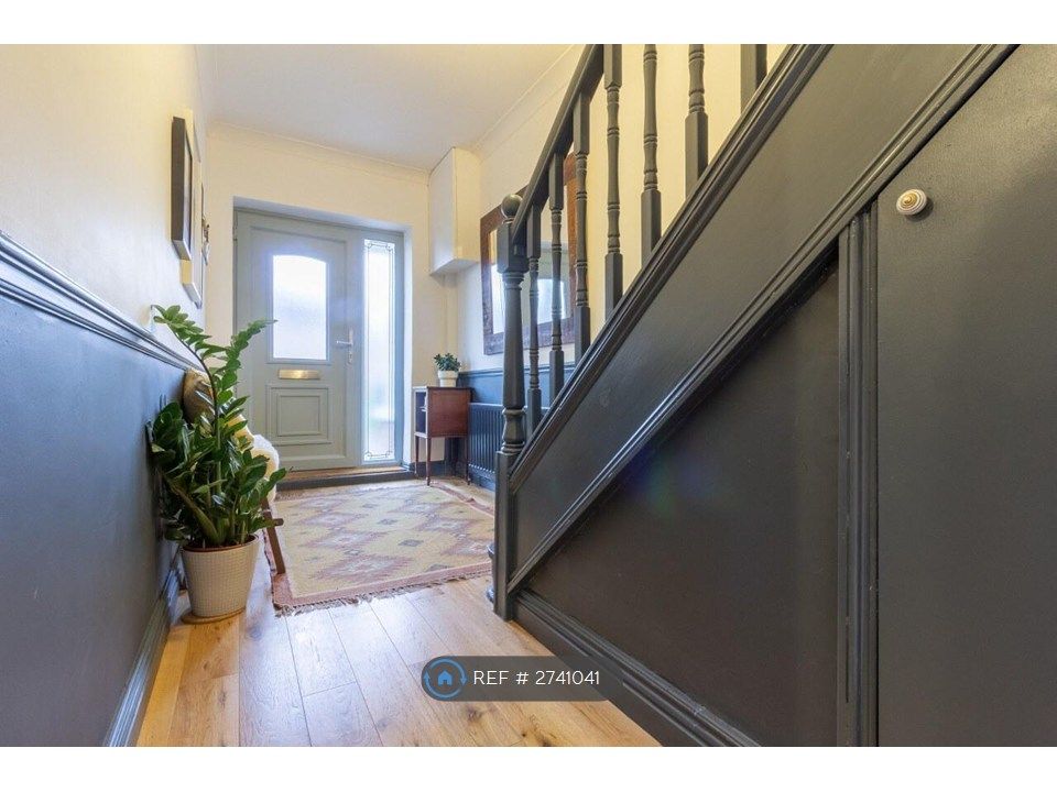 Property photo 3 of 29