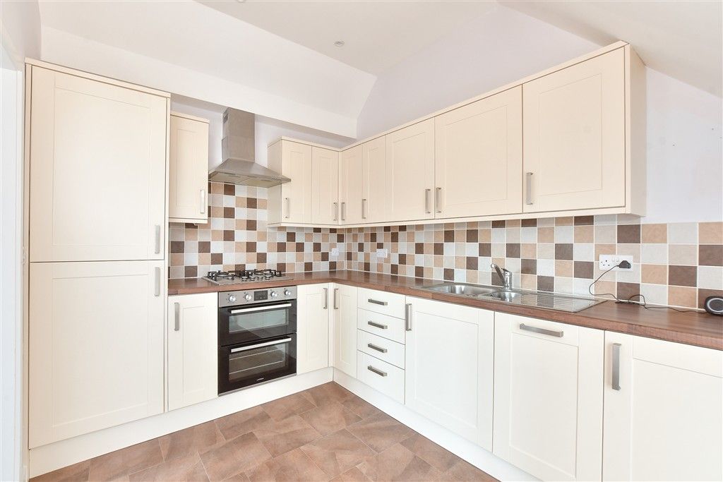 Property photo 3 of 11 Kitchen/ Living Area