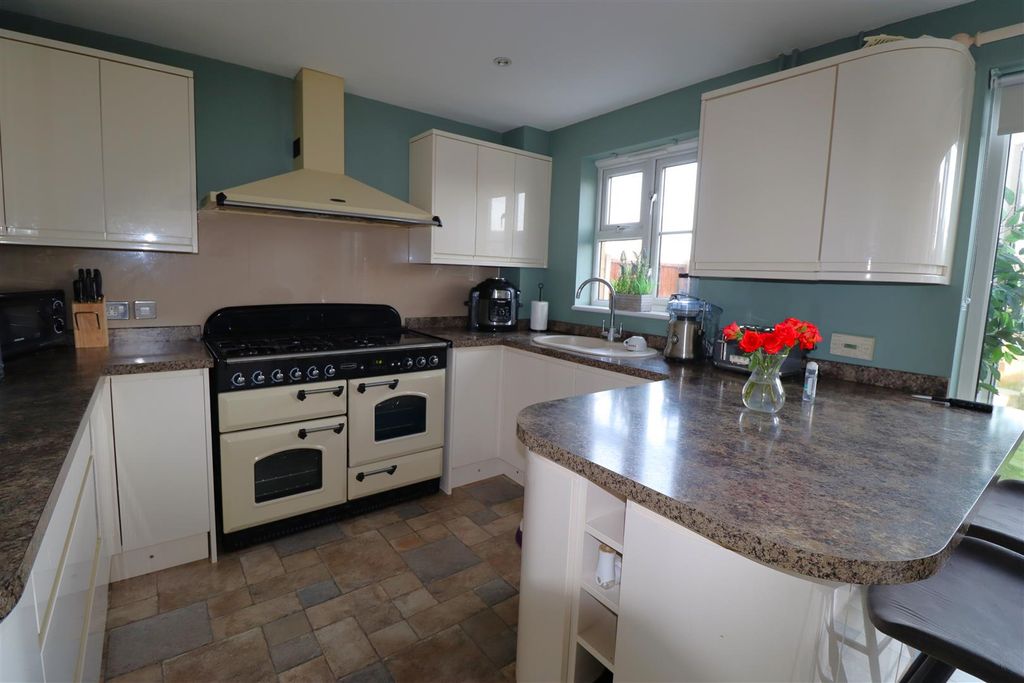 Property photo 1 of 29 Img_6852.Jpg