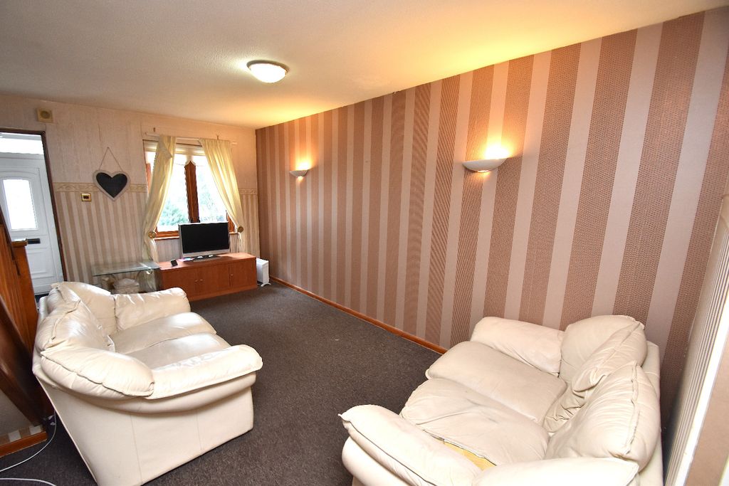 Property photo 2 of 14 4419982