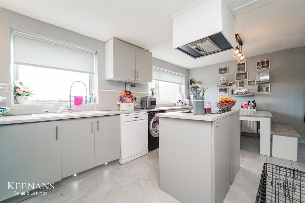 Property photo 2 of 22 Dsc01935.Jpg