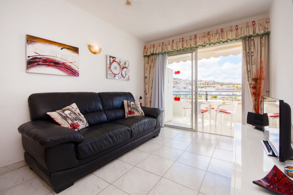 Property photo 3 of 19