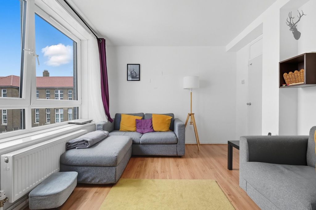 Property photo 3 of 16