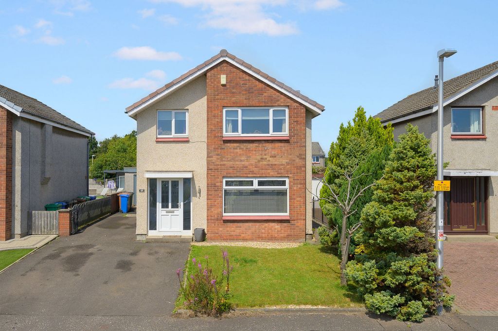 Property photo 1 of 27