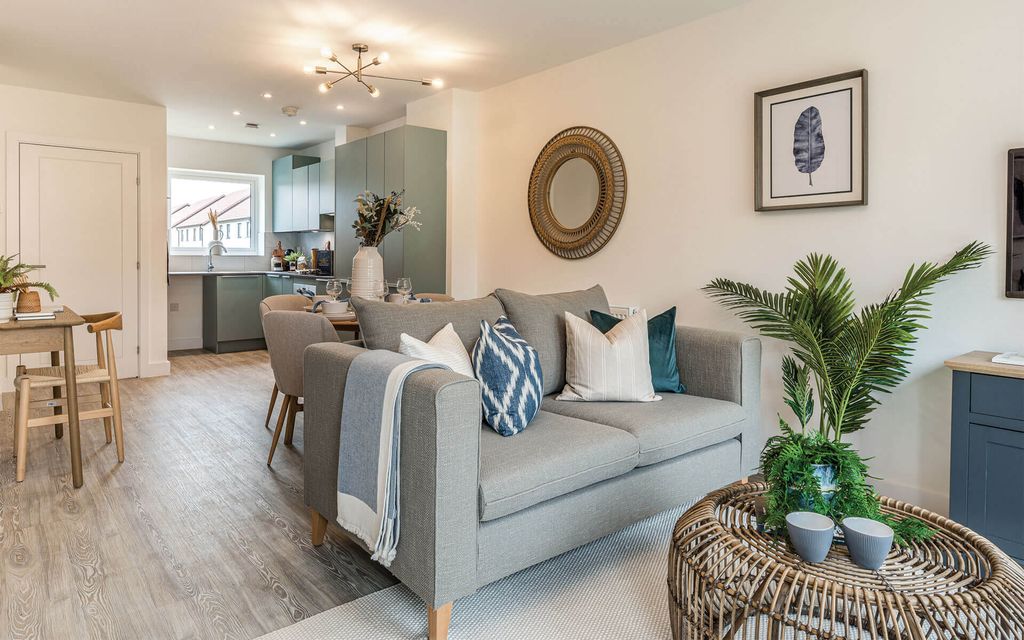 Property photo 3 of 7