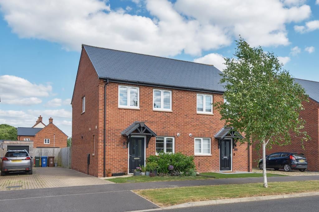 Property photo 1 of 18 External View