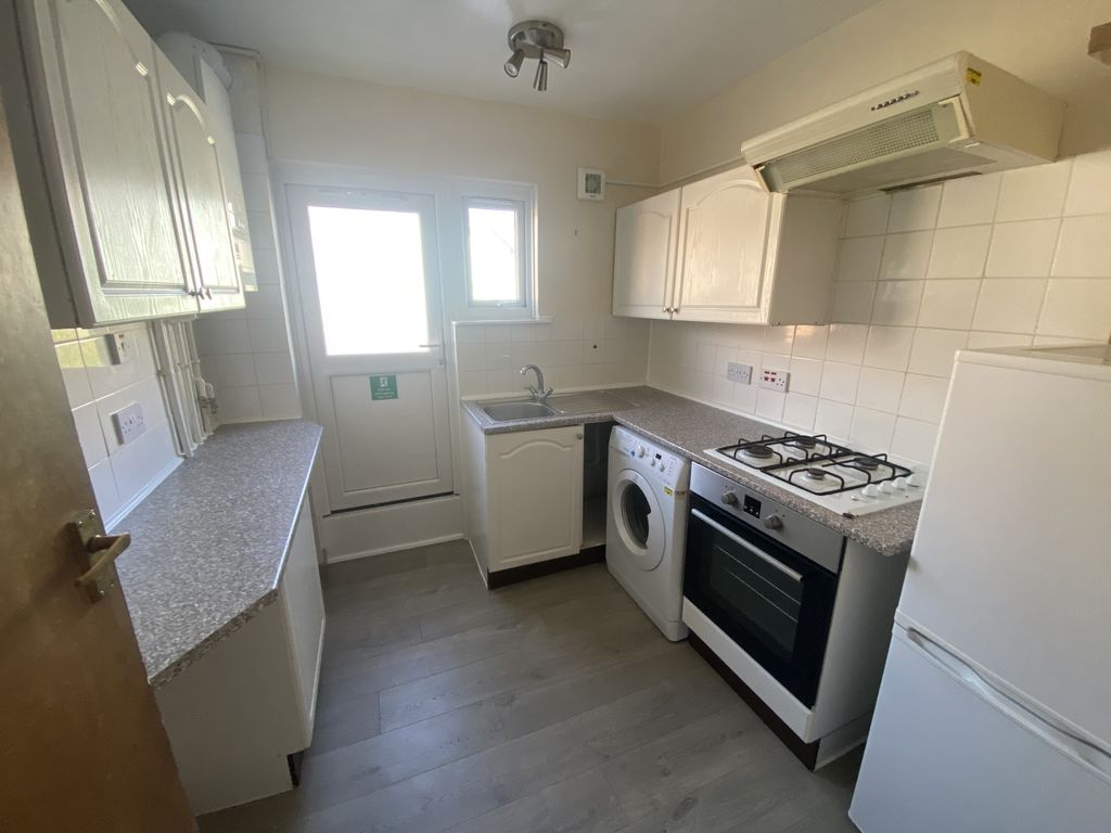 Property photo 1 of 5 Img_9169