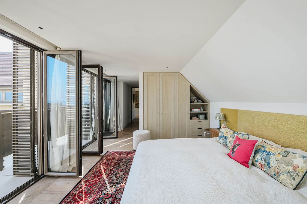 Additional image 30 of 6 bed town house for saleKings Esplanade, Hove, Brighton & Hove BN3