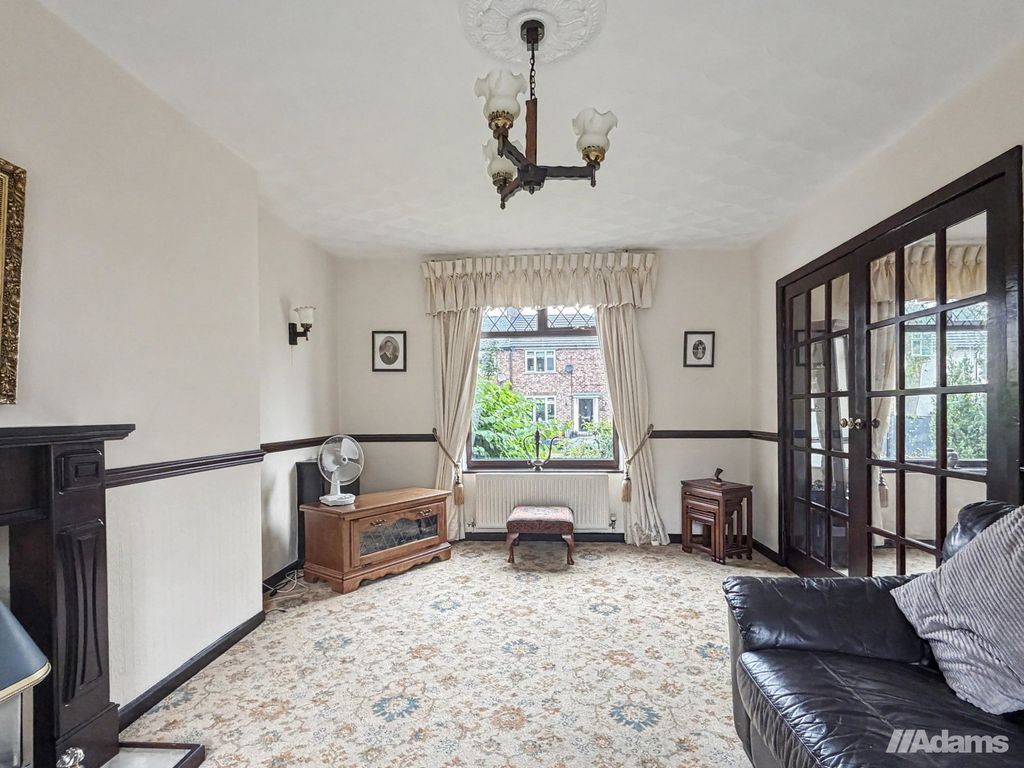 Property photo 3 of 19