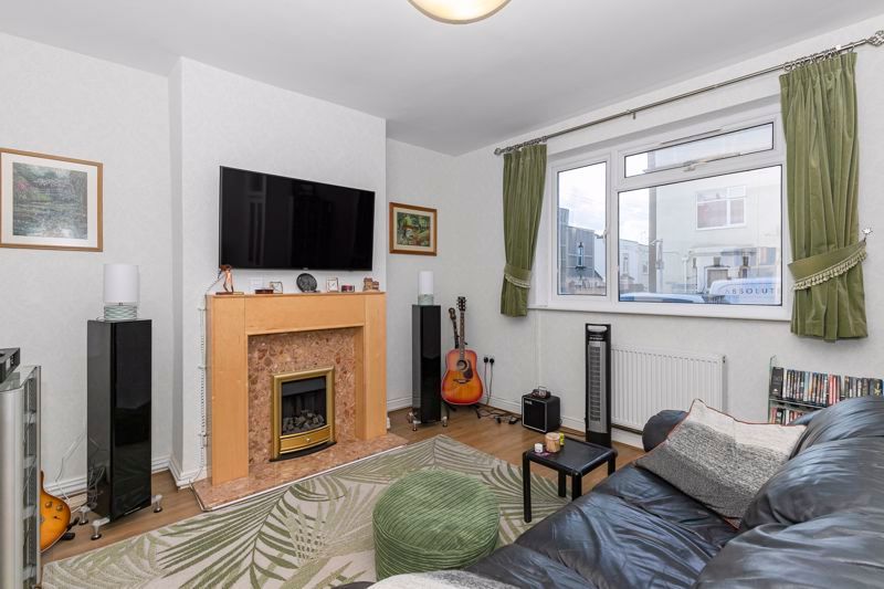 Property photo 2 of 19 Photo 6