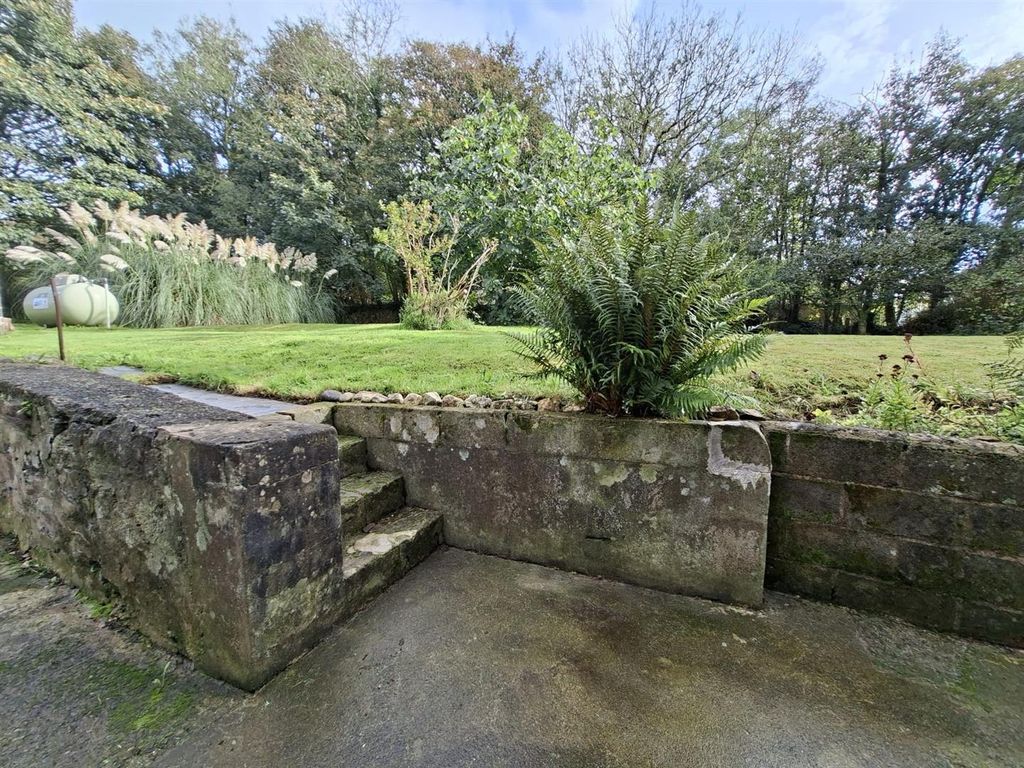 Property photo 3 of 23 8d08450E-00Fa-4469-B837-F05d37Bc8d80.Jpg