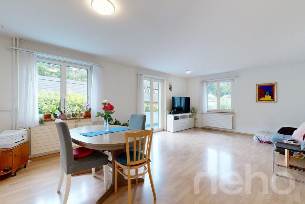 Property photo 2 of 12