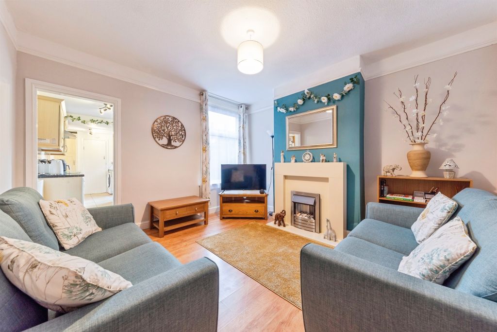 Property photo 3 of 15