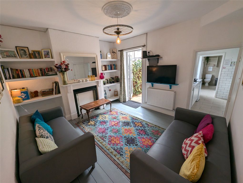 Property photo 1 of 14 Communal Living Room