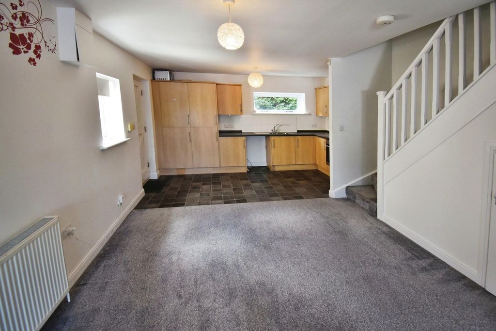 Property photo 2 of 9 Living/Dining/Kitchen Area