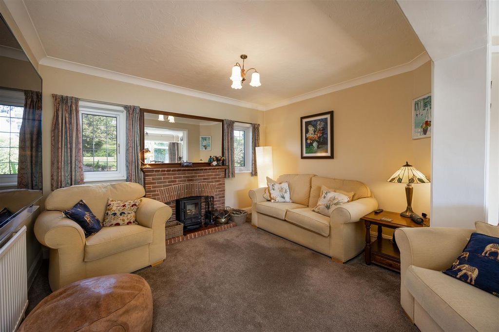 Property photo 3 of 16 Yarmouth_Spence Willard-9.Jpg