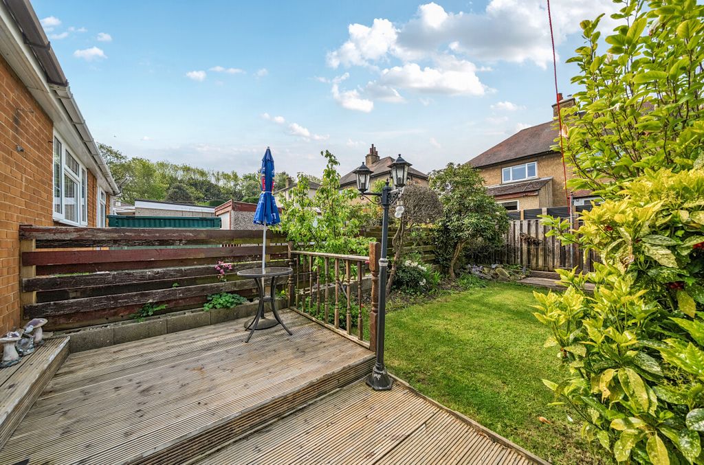 Property photo 3 of 17 1455722-13-69Fdb4...