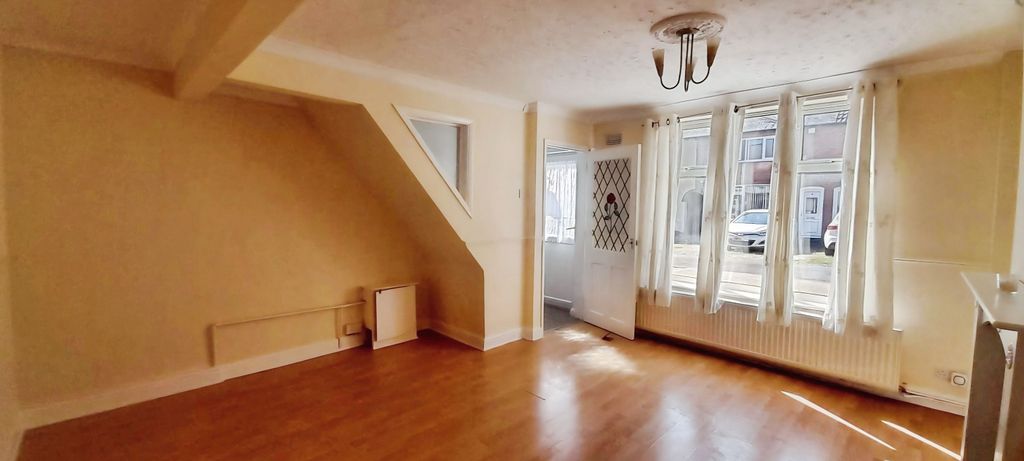 Property photo 3 of 13 80cc547c-Whatsapp 20Image 202026-07-02 20At 2009.5