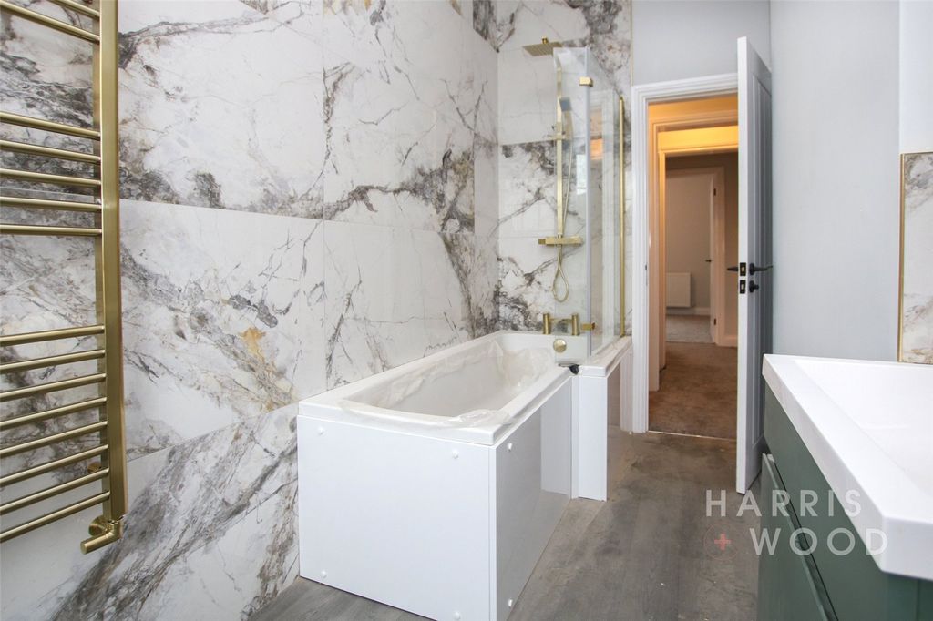 Property photo 2 of 15 Picture No. 07