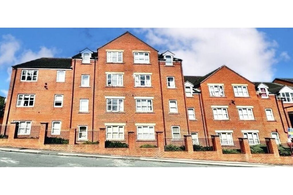 Property photo 1 of 15